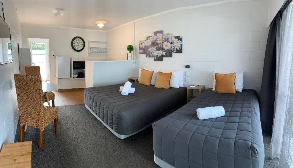 Racecourse Motel Paeroa Εξωτερικό φωτογραφία